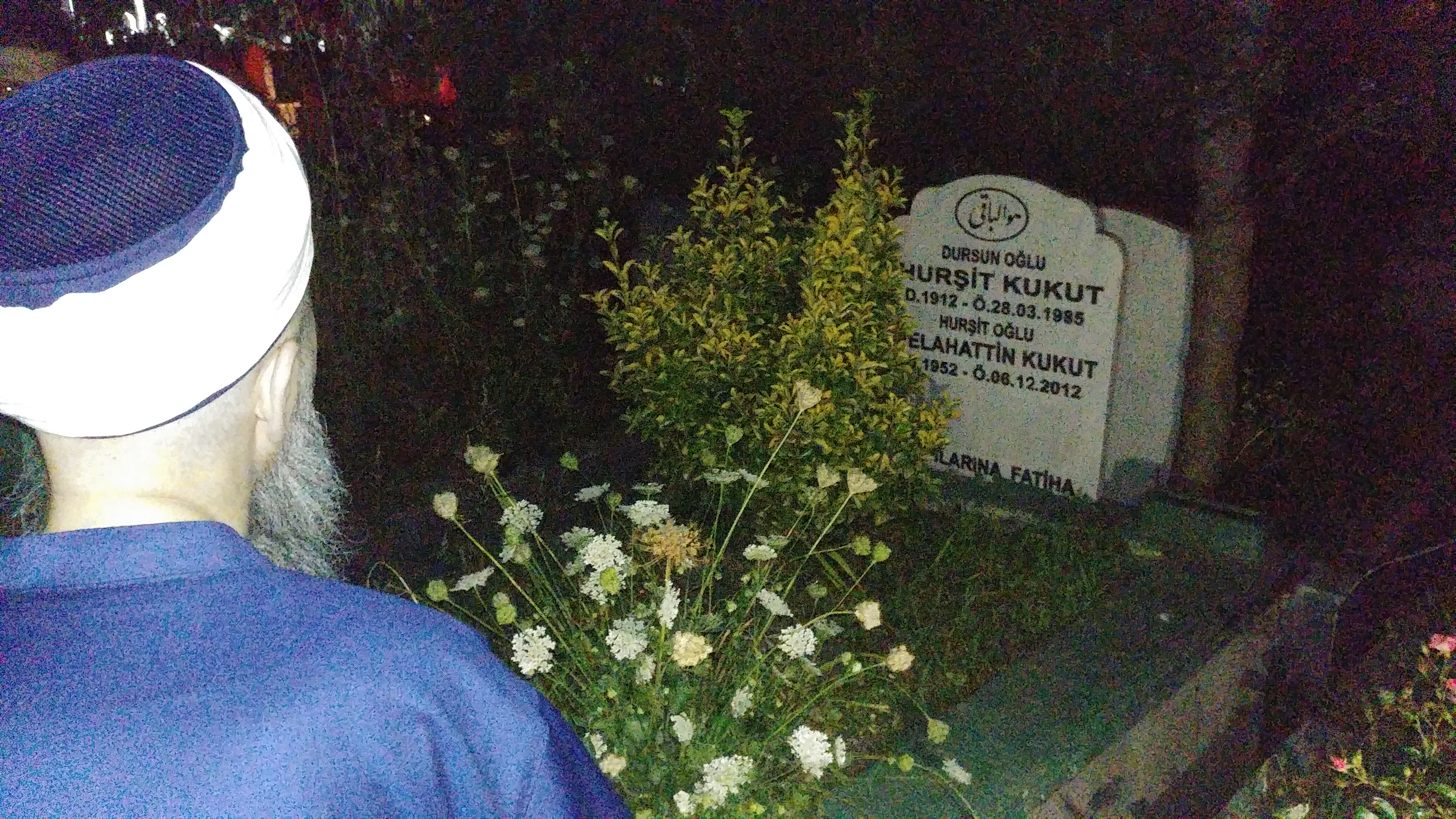 bayram gecesi kabir ziyaretleri
