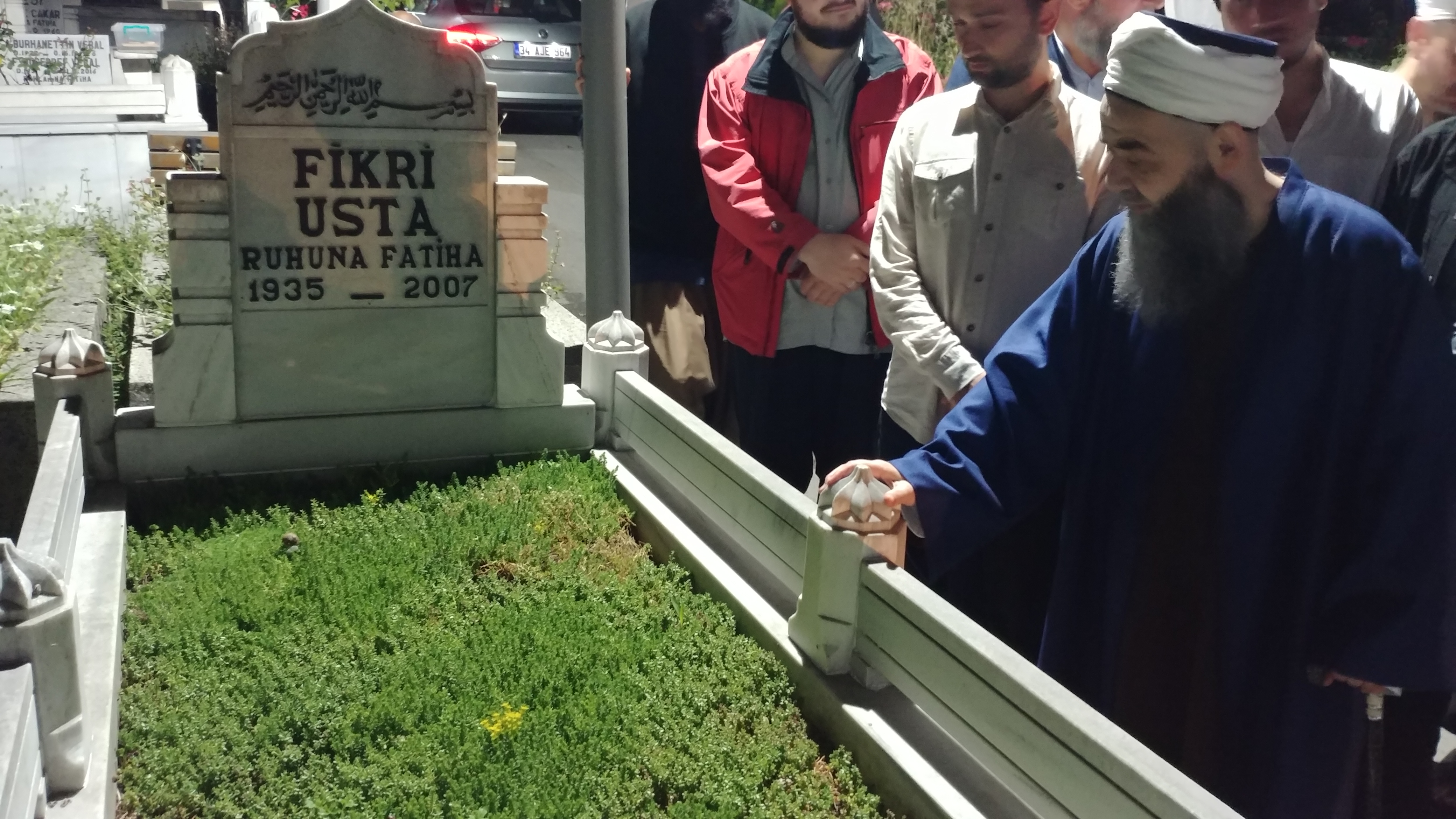bayram gecesi kabir ziyaretleri