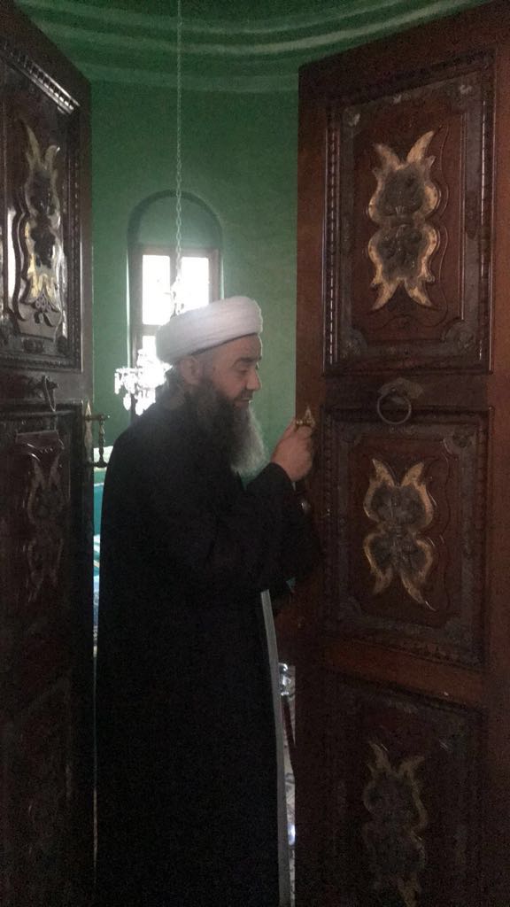 Cübbeli Ahmet Hocaefendi, Muhammed Küfrevî Hazretleri ve âilesi'nin kabr-i şerîfini ziyâret etti