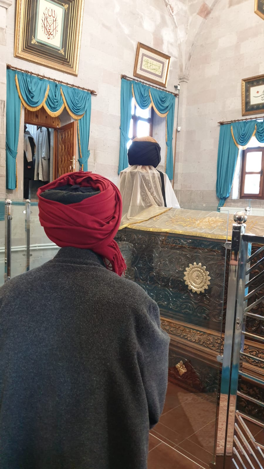 Ebul-Hasen el-Harakânî Hazretleri'nin Türbesini Ziyâret