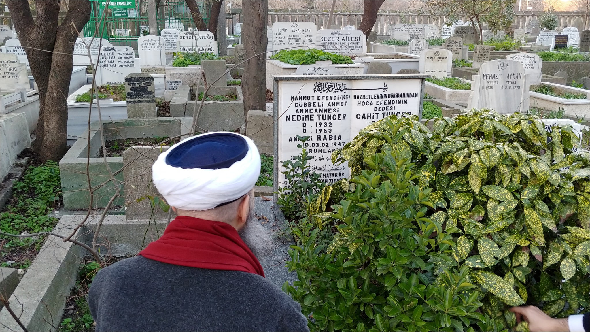 Hâlid İbnü Zeyd Ebâ Eyyûb el-Ensârî Radıye Anhü'l-Bârî Hazretlerini ziyâret