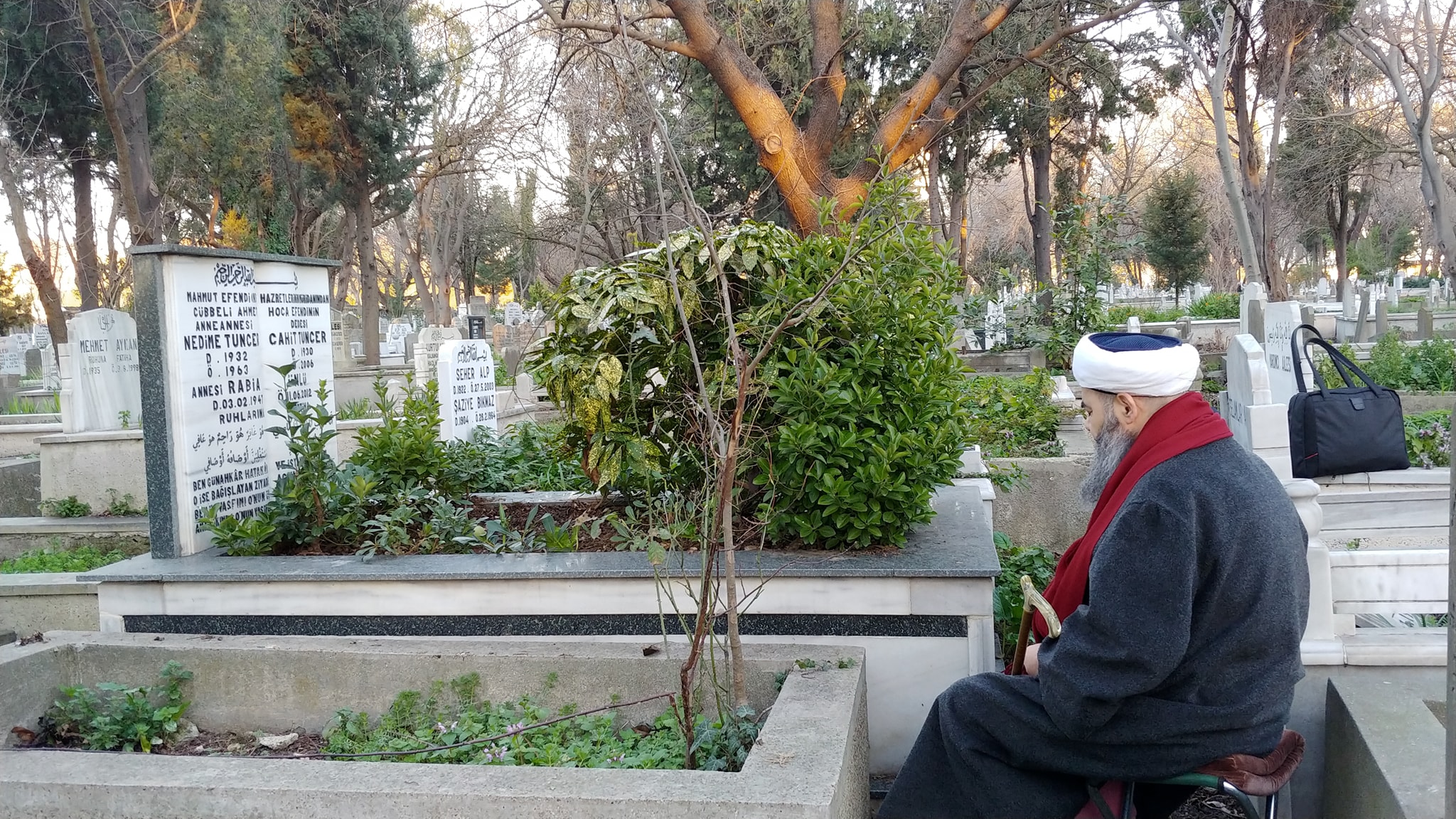 Hâlid İbnü Zeyd Ebâ Eyyûb el-Ensârî Radıye Anhü'l-Bârî Hazretlerini ziyâret