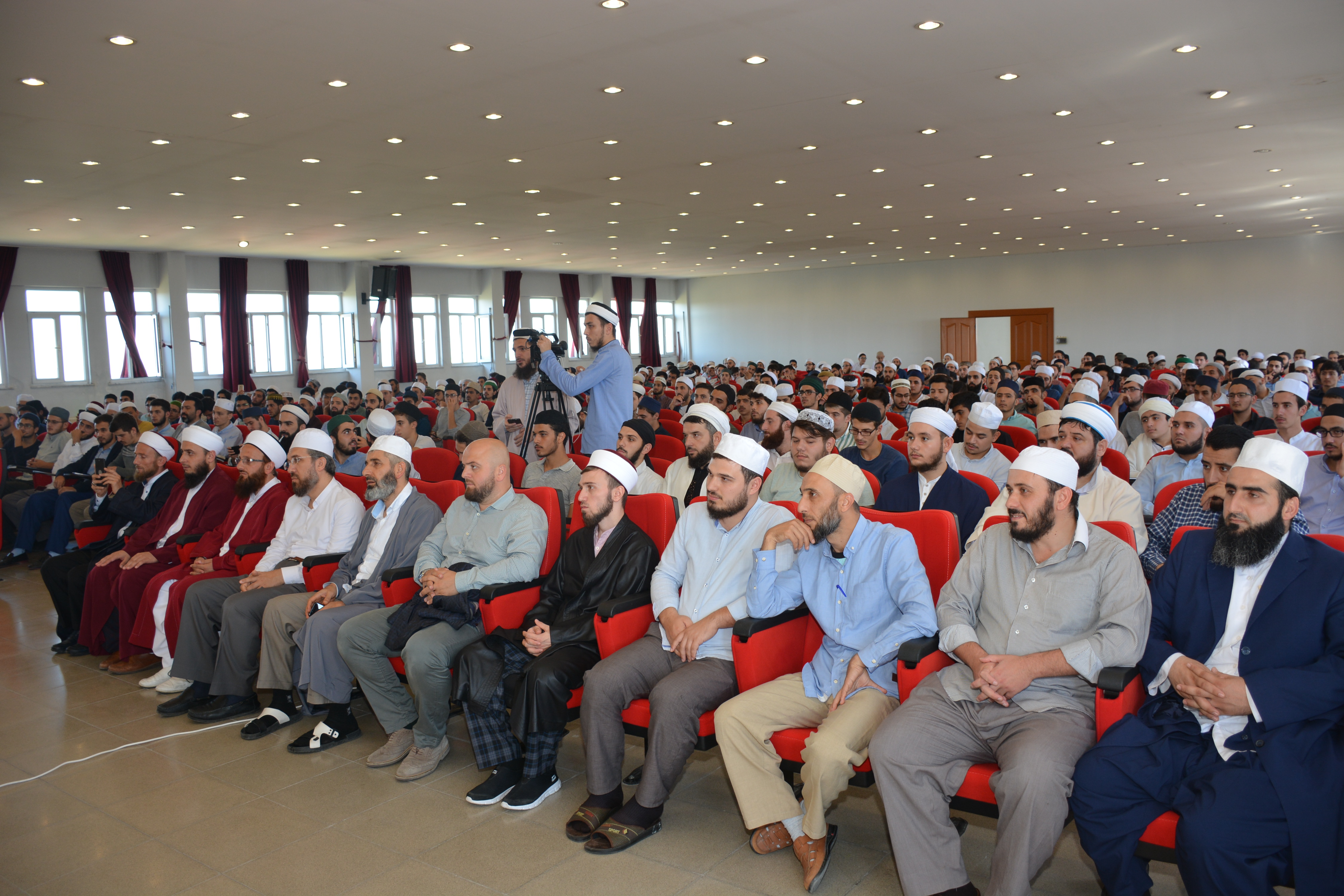 İhsan Şenocak Hocaefendi?nin kurmuş olduğu İFAM?ın Samsun?daki Merkezini ziyaret ettik