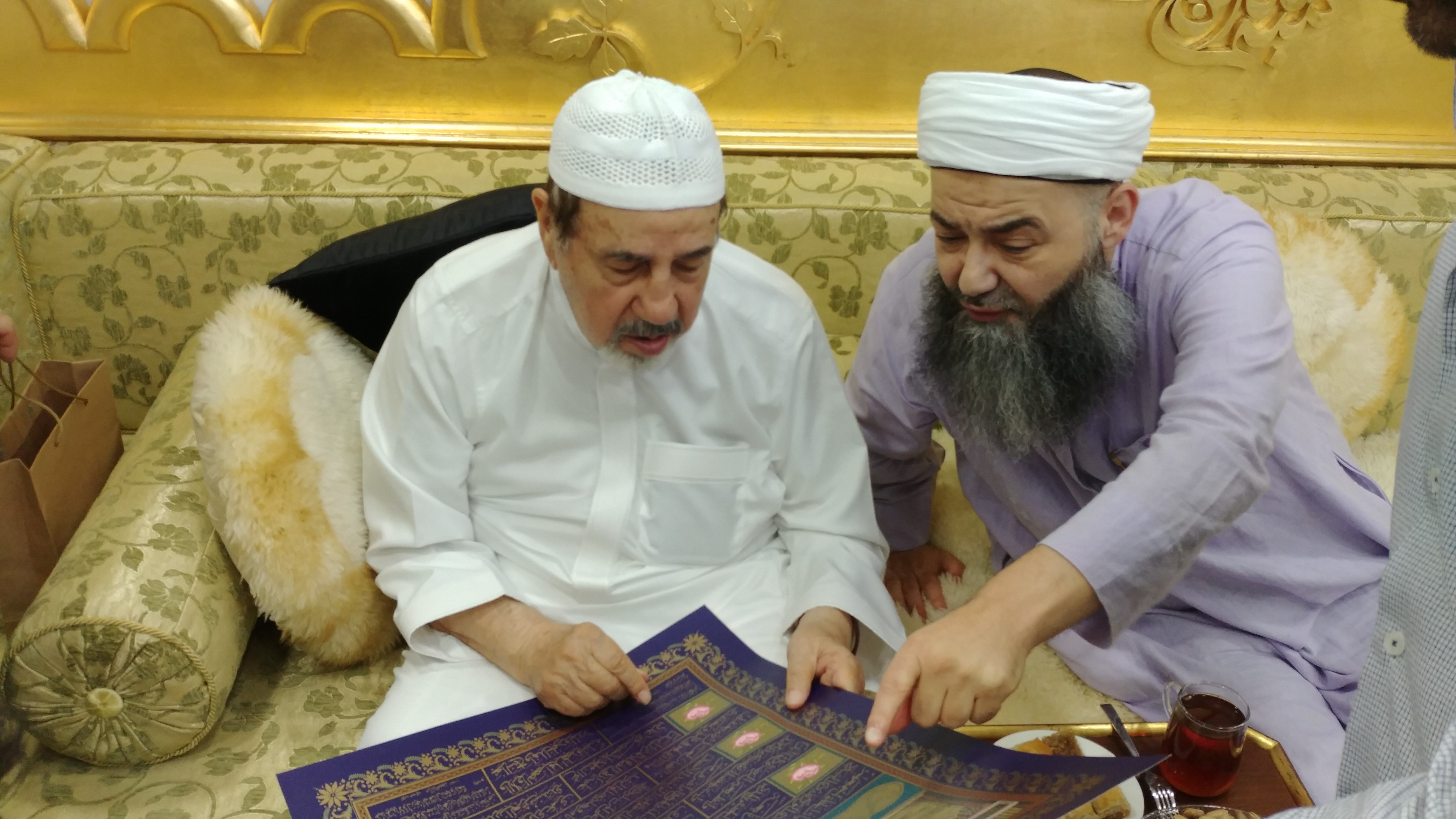 Meşhur Hattât Dr. Osman Tâhâ Hocaefendi?nin Ziyâreti