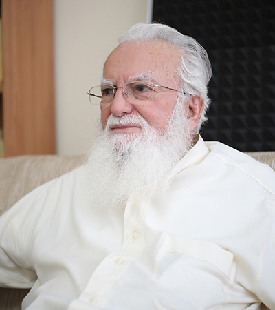 Reddiyeler Husûsunda Öncü Şahsiyet Avni Özmansur Hocamız Vefât Etti!