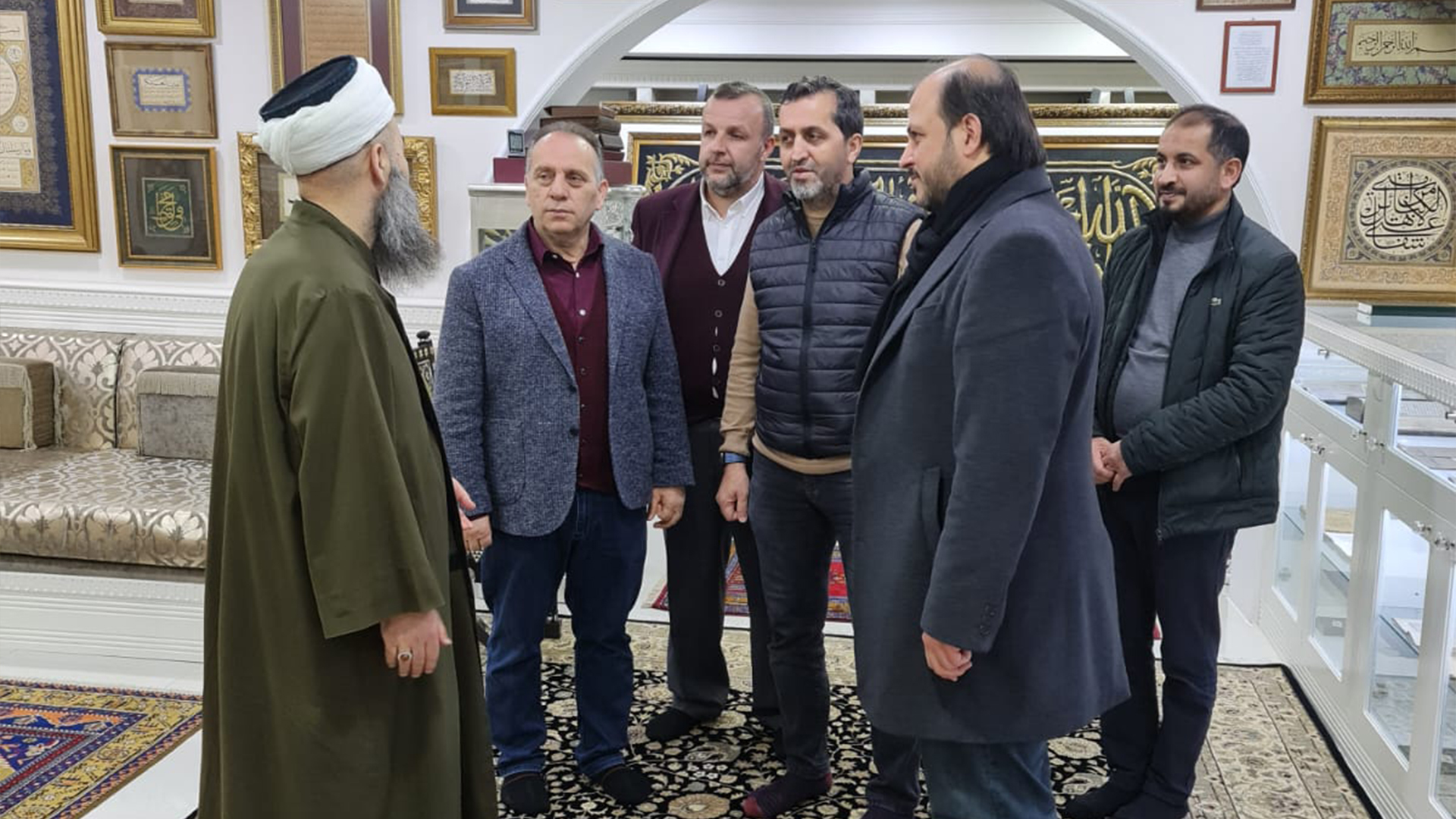 Yeniden Refah Partisi İstanbul İl Başkanı Hüseyin Terzi Beyefendi Cübbeli Ahmet Hoca’yı hânesinde ziyâret etti.