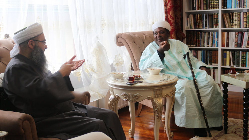 Fildişi Sâhili ülkesinin ve genel mânâda Afrika’nın en büyük Tîcânî şeyhi Şeyh Abdülaziz et-Tîcânî Hazretleri'nin ziyâreti