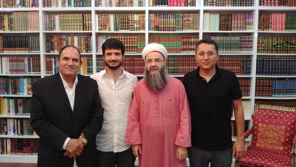 Aşere kıraati âlimi Ahmed Naina Hocaefendi, Cübbeli Ahmet Hoca’yı ziyaret etti
