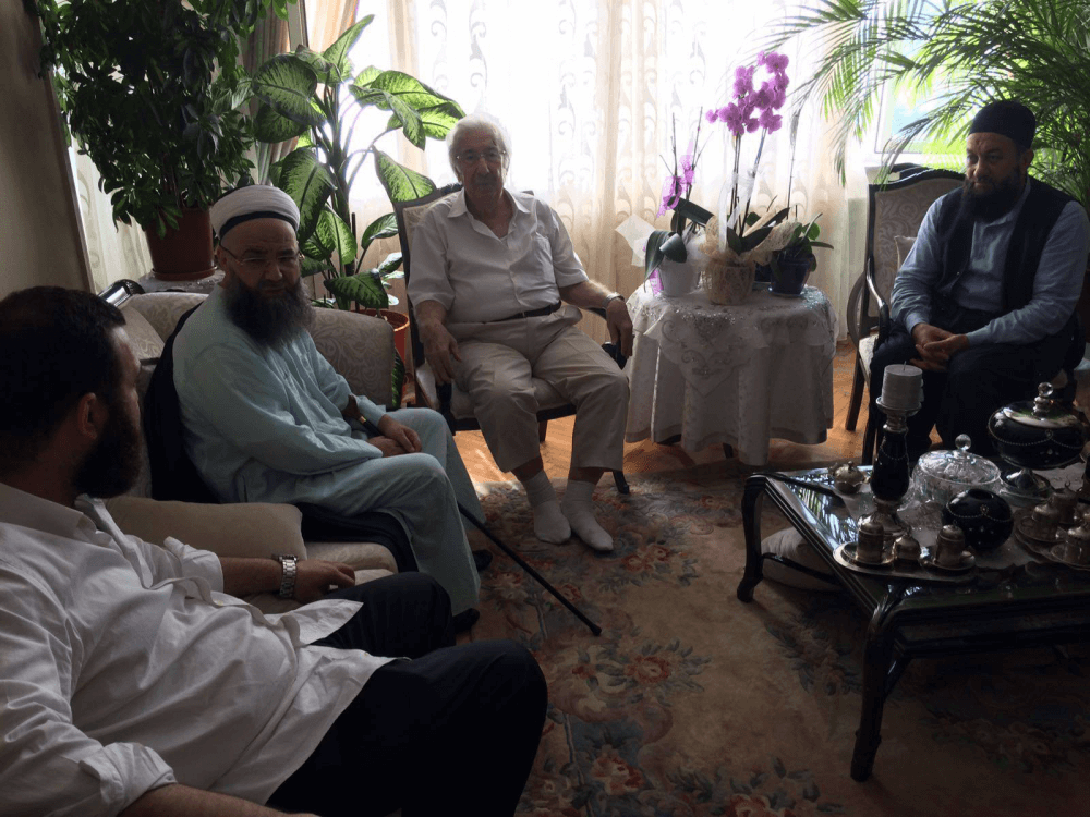 Sultan Abdülhamit Han Hazretlerinin Torunları Şehzade Efendileri Ziyaret